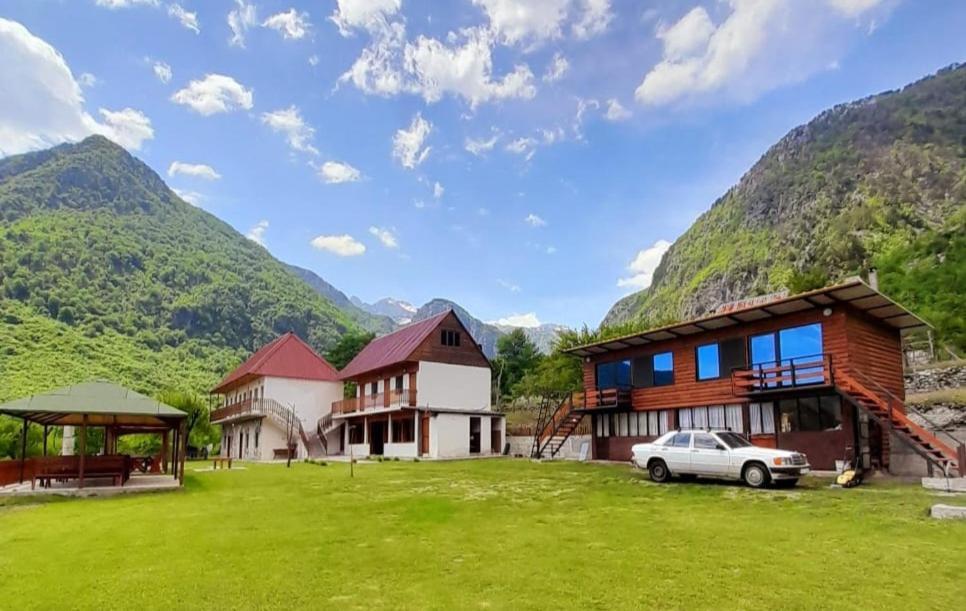 Hotel Driti Gh Nderlysa Shkodër Esterno foto